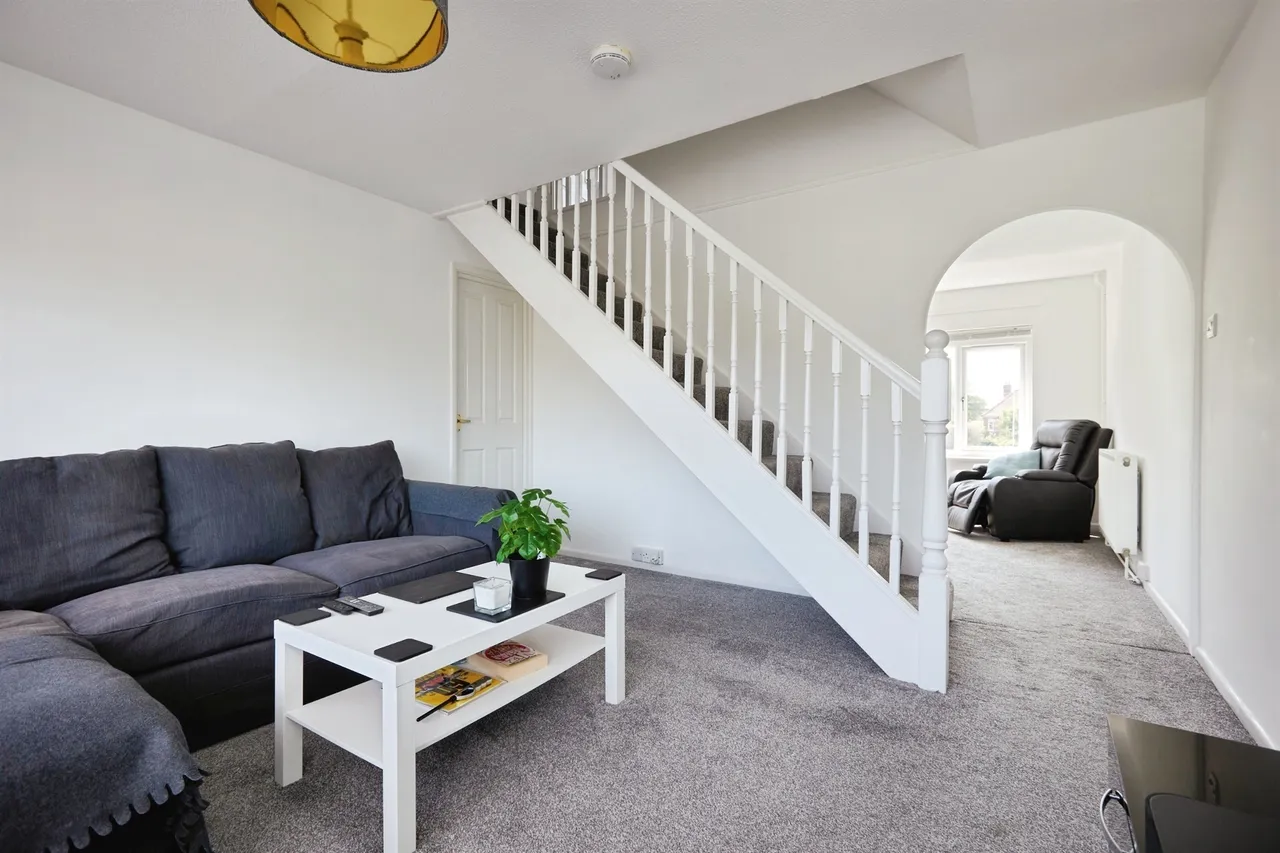 Hollows Close, Harnham, Salisbury, photo 4