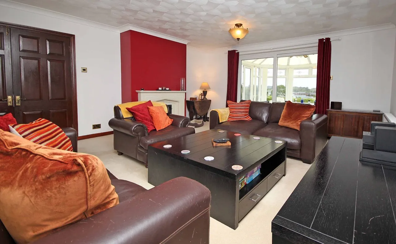 Pentraeth, LL75, photo 34