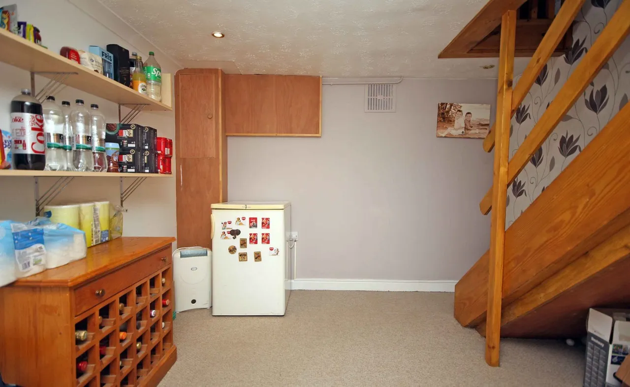 Pentraeth, LL75, photo 21