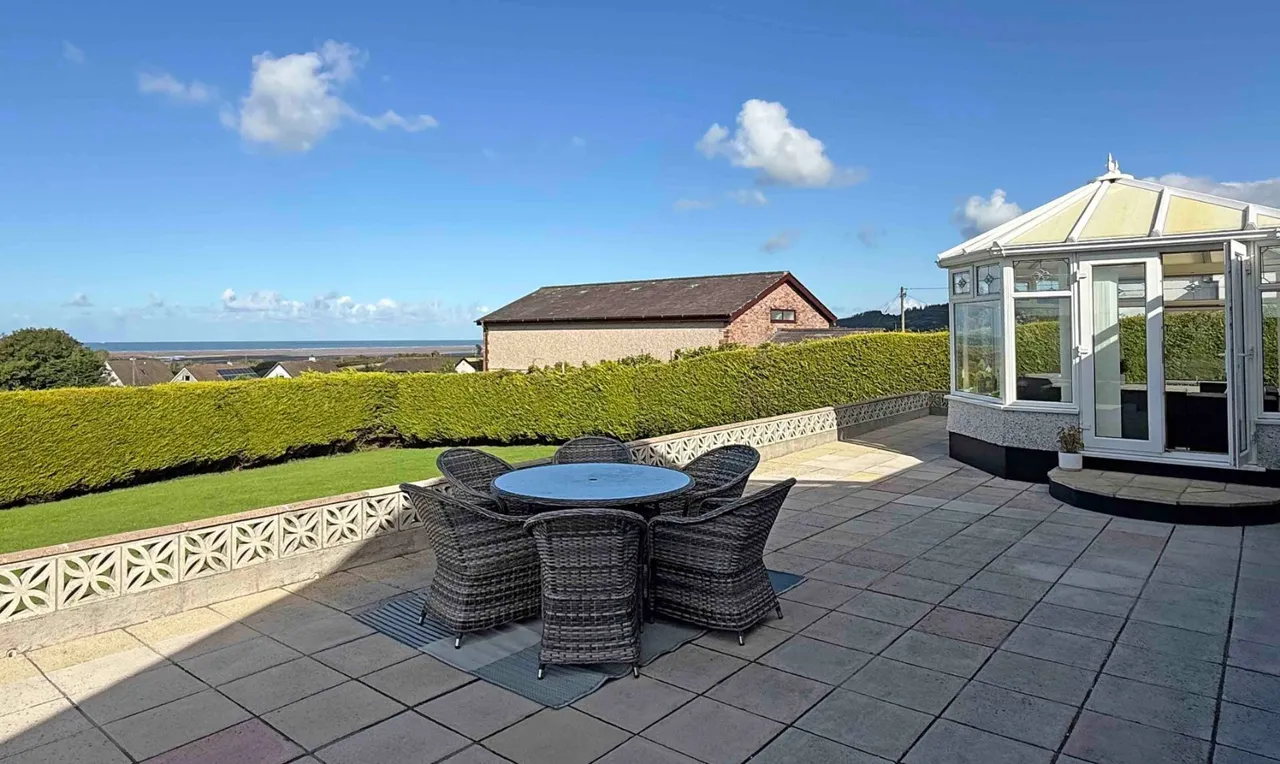 Pentraeth, LL75, photo 12