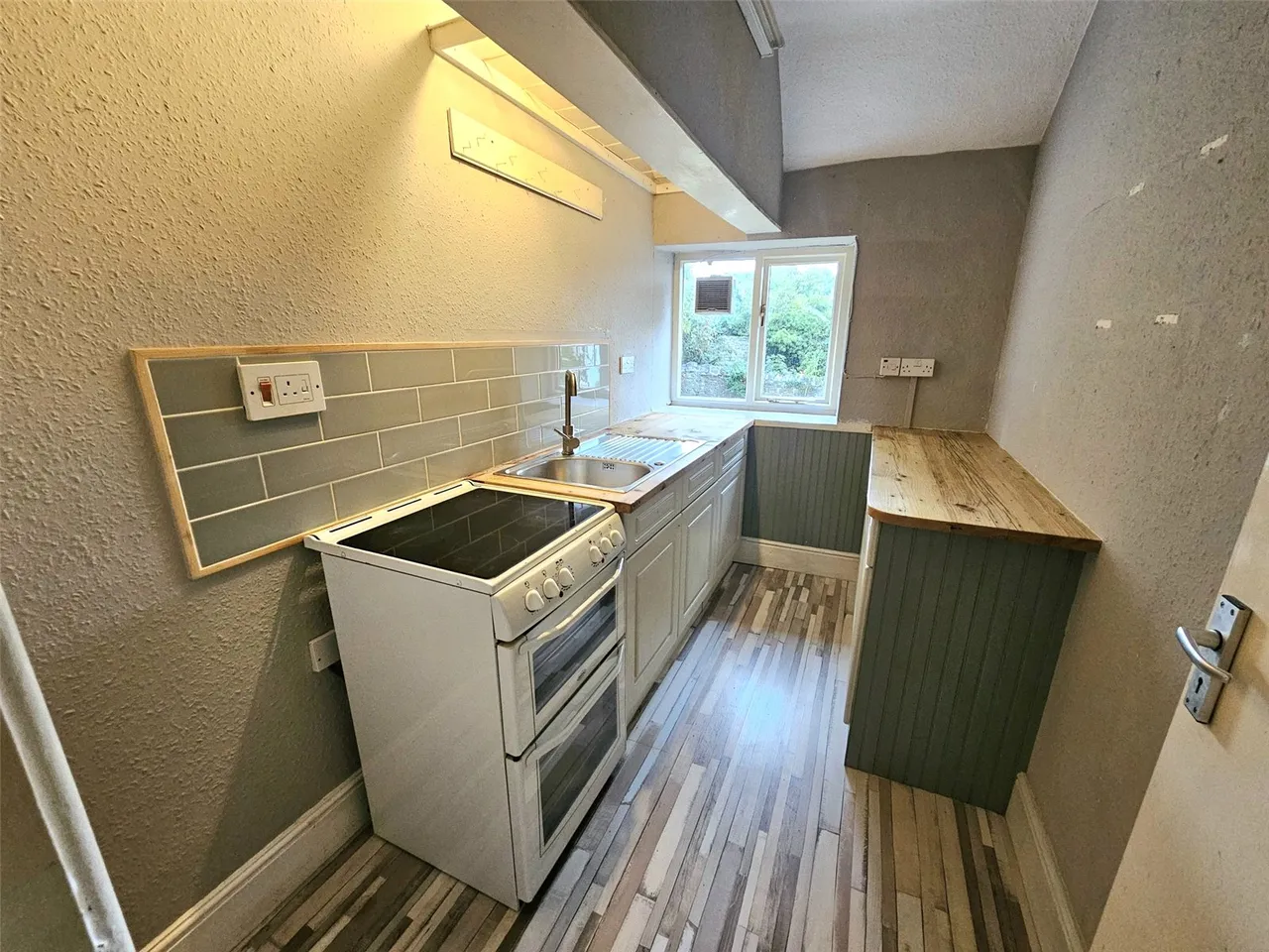 Hereford Street, Presteigne, LD8, photo 2