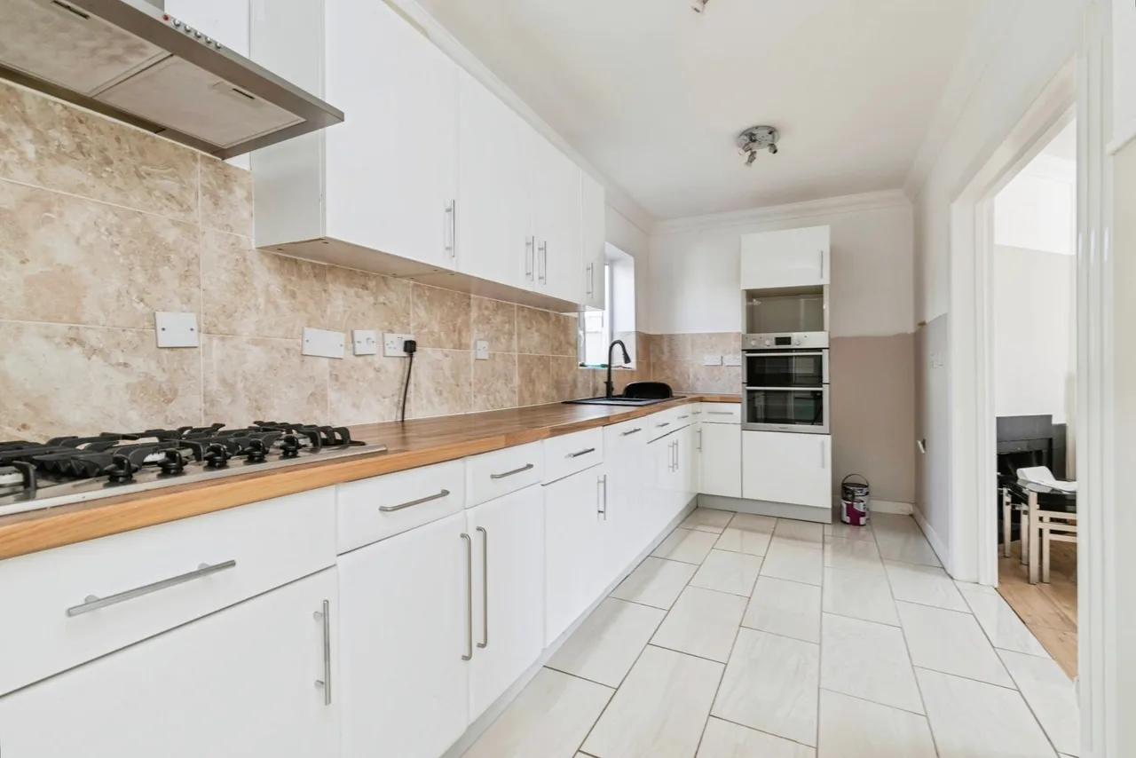 Clapham Road, Yarm, TS15, photo 4