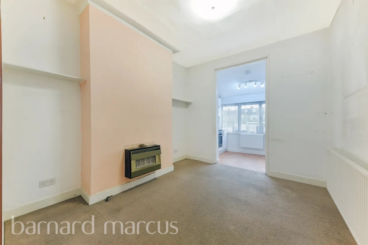 Merton Road, London, photo 5