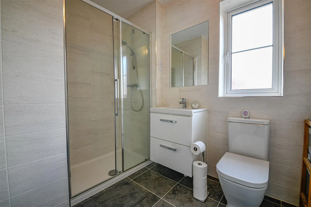 Brendon Gardens, Fair Oak, SO50, photo 12