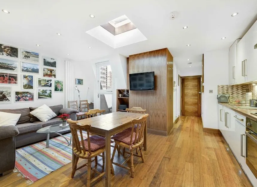 Greyhound Road, West Kensington, W6, photo 2