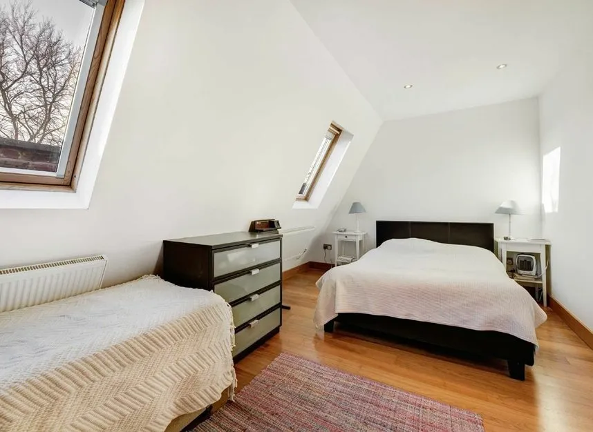 Greyhound Road, West Kensington, W6, photo 4