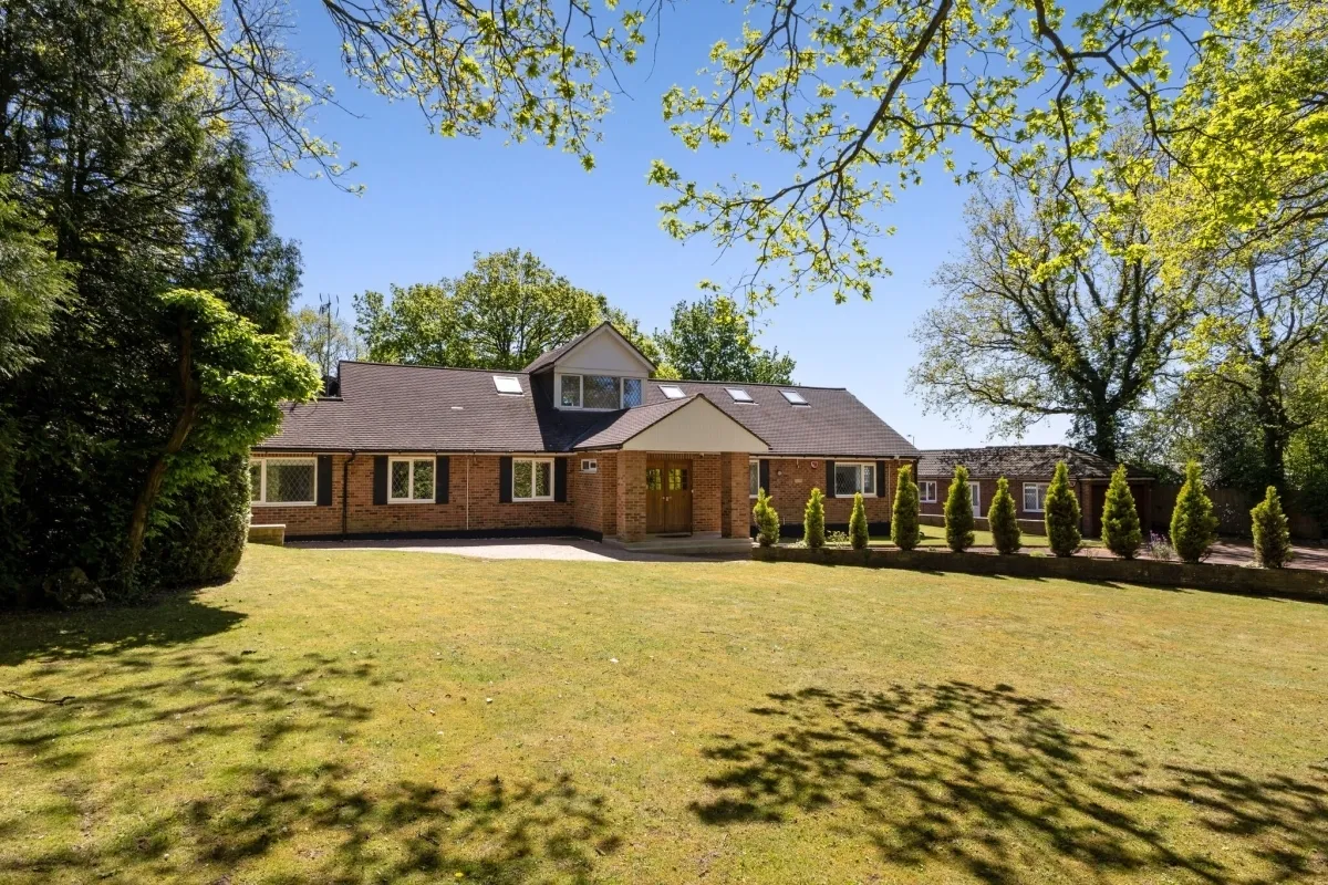 5 bed house to rent — Hicks Road St. Albans AL3