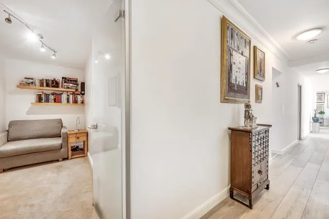 Spencer Close, London, N3, photo 14