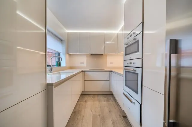 Spencer Close, London, N3, photo 8