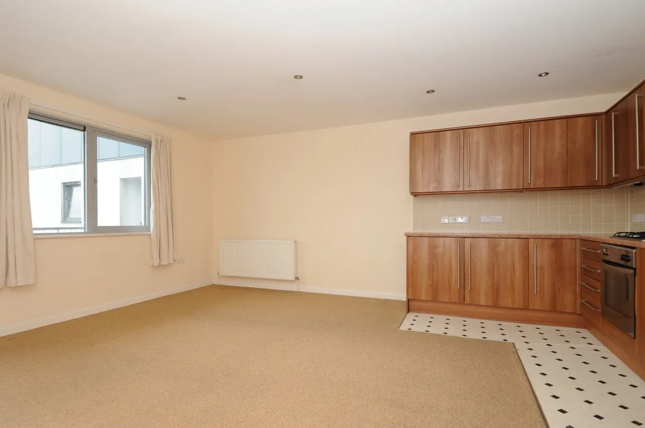 North Street, Plymouth, PL4, photo 5