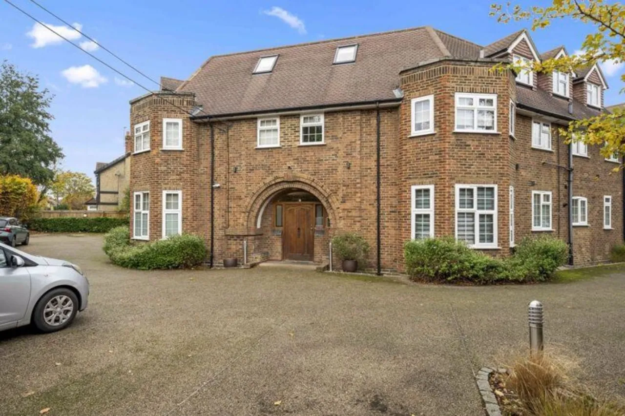 Montagu Gardens, Wallington, photo 9