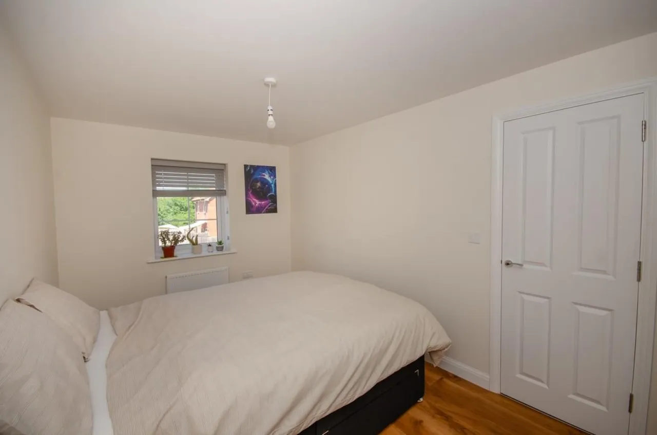 Rowdell Avenue, Coalpit Heath, BS36, photo 14