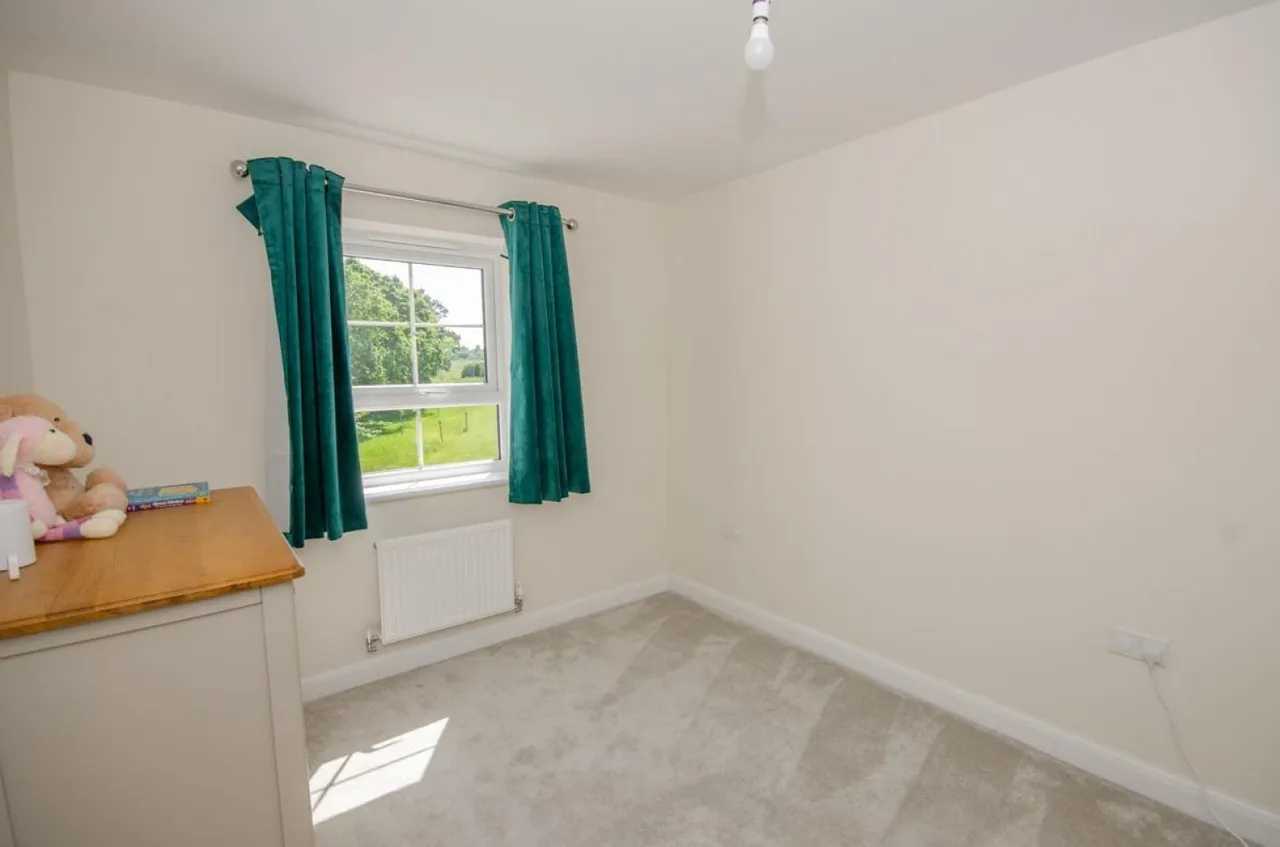 Rowdell Avenue, Coalpit Heath, BS36, photo 15