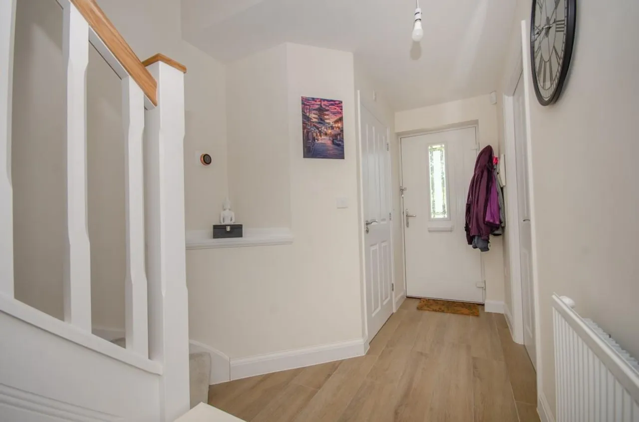 Rowdell Avenue, Coalpit Heath, BS36, photo 8