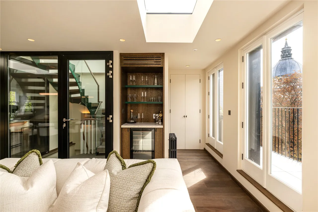 Brompton Square, Knightsbridge, SW3, photo 9