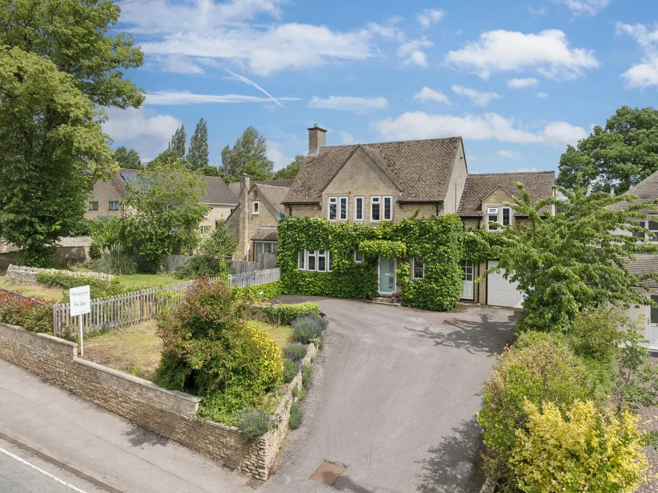 4 bed house for sale, Newland, Witney, OX28
