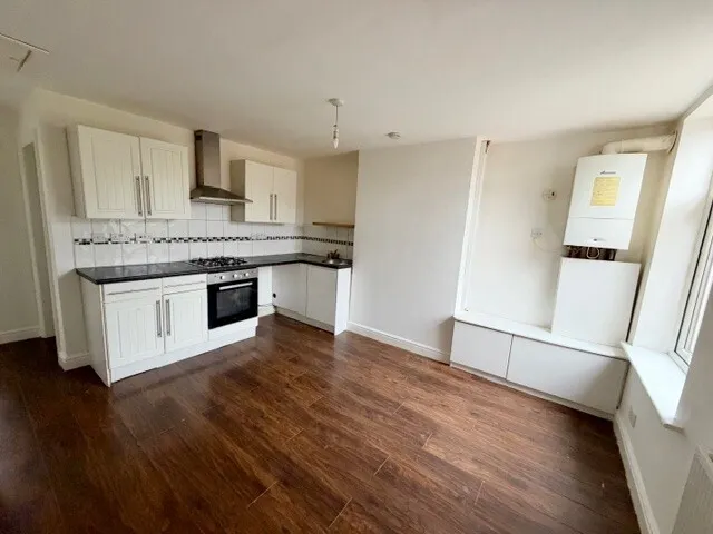 Alton Street, CW2, photo 2