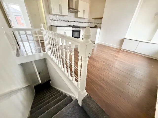 Alton Street, CW2, photo 3