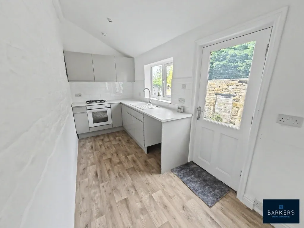 Hunsworth Lane, East Bierley BD4 6PU, photo 5