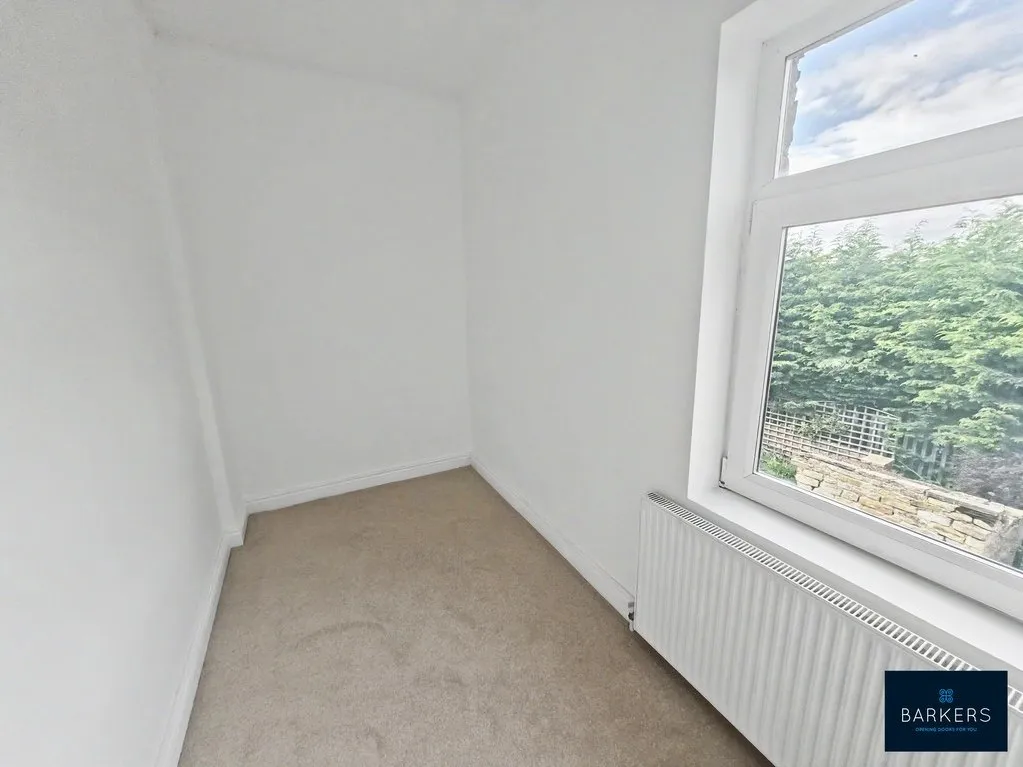 Hunsworth Lane, East Bierley BD4 6PU, photo 8