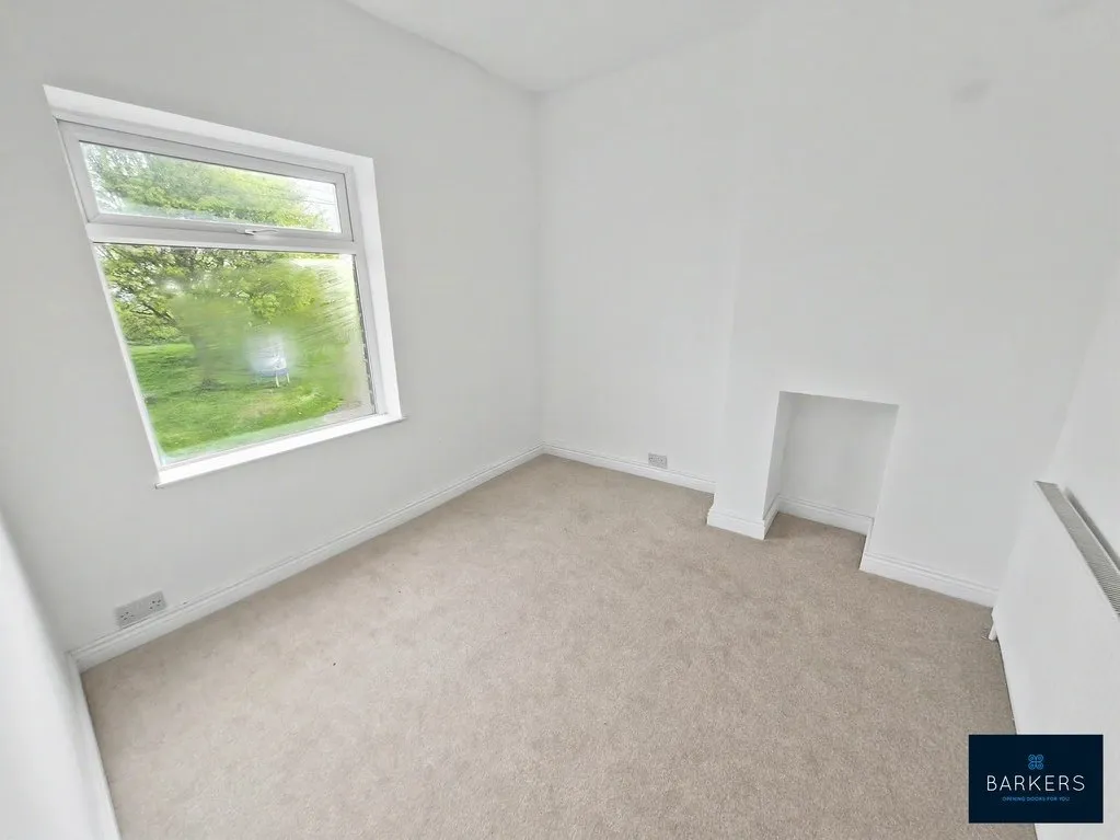 Hunsworth Lane, East Bierley BD4 6PU, photo 7