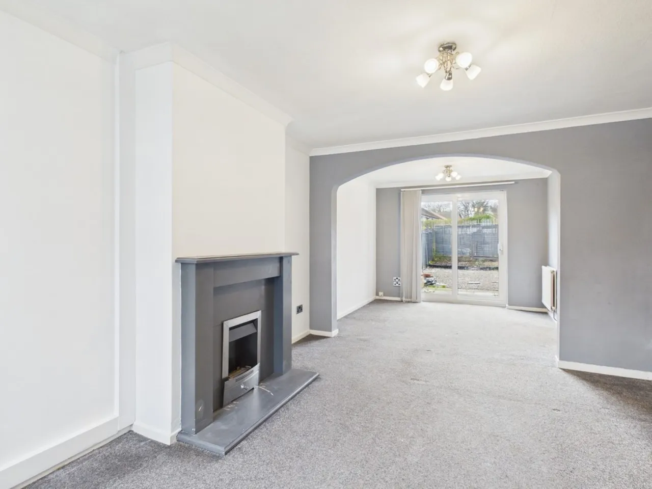 Southgate, Crawley, photo 2