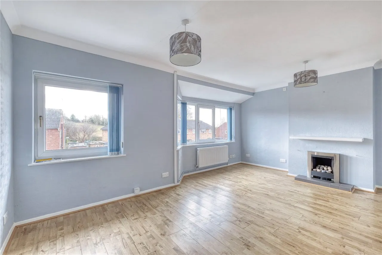 2 bed flat to rent, Grange Road, Bearley, CV37