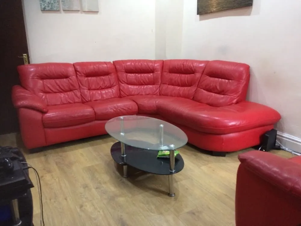 Tiverton Road, B29, photo 3
