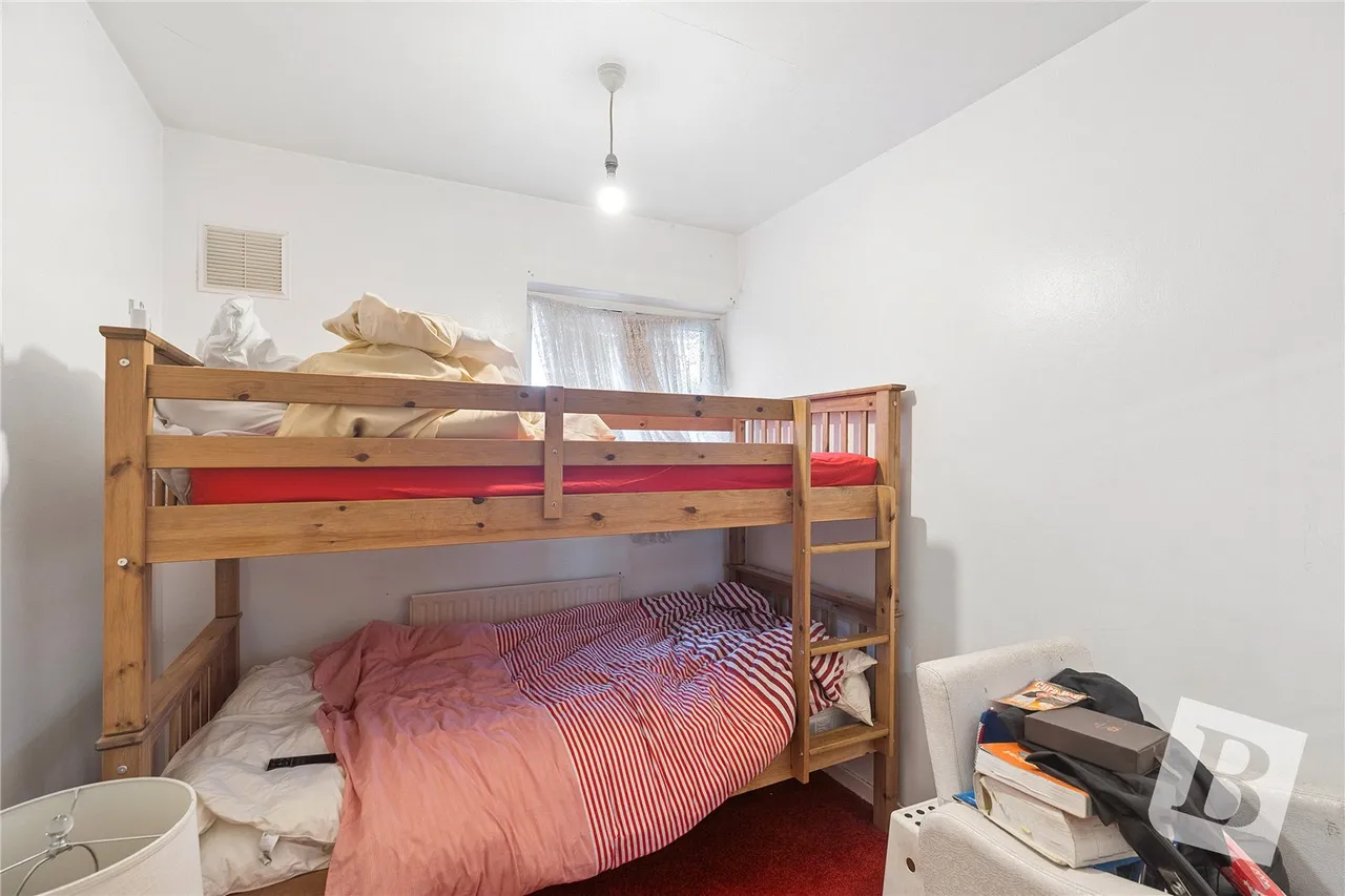 Muggeridge Road, Dagenham, RM10, photo 12