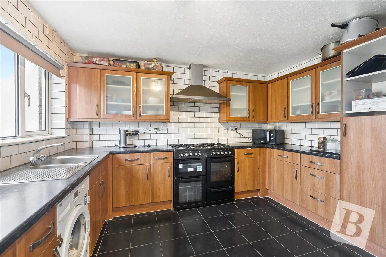 Muggeridge Road, Dagenham, RM10, photo 8