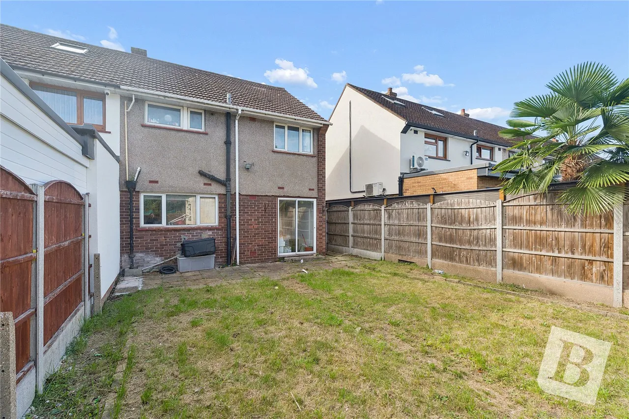 Muggeridge Road, Dagenham, RM10, photo 4