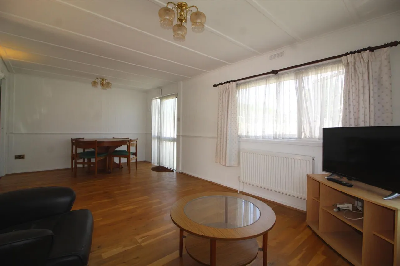 Barnet Road, Barnet EN5 3JH, photo 6