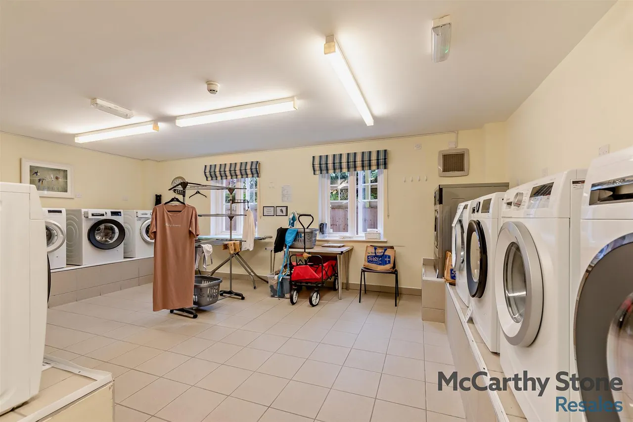St. Lukes Road, Maidenhead, SL6, photo 10