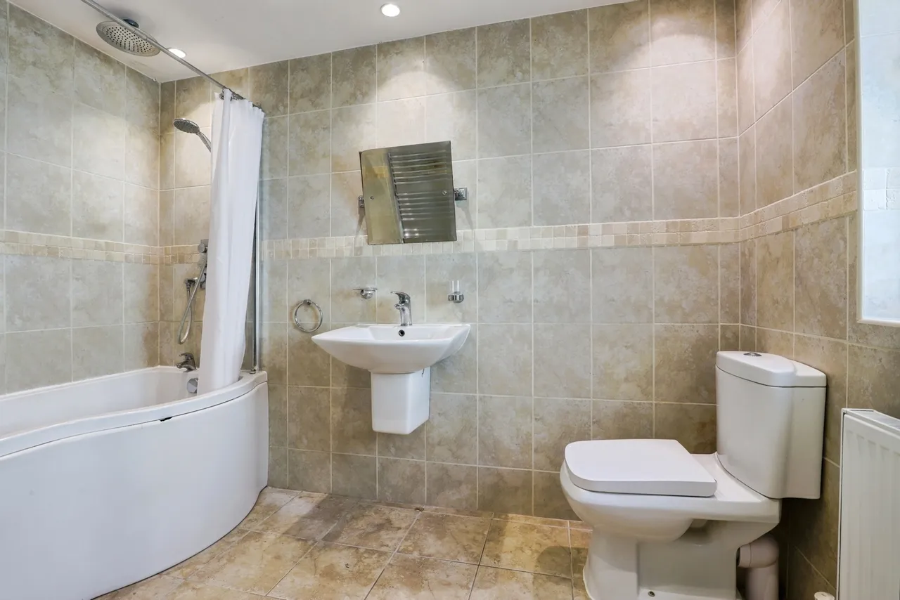 Park Road, Sittingbourne, Kent, ME10, photo 7