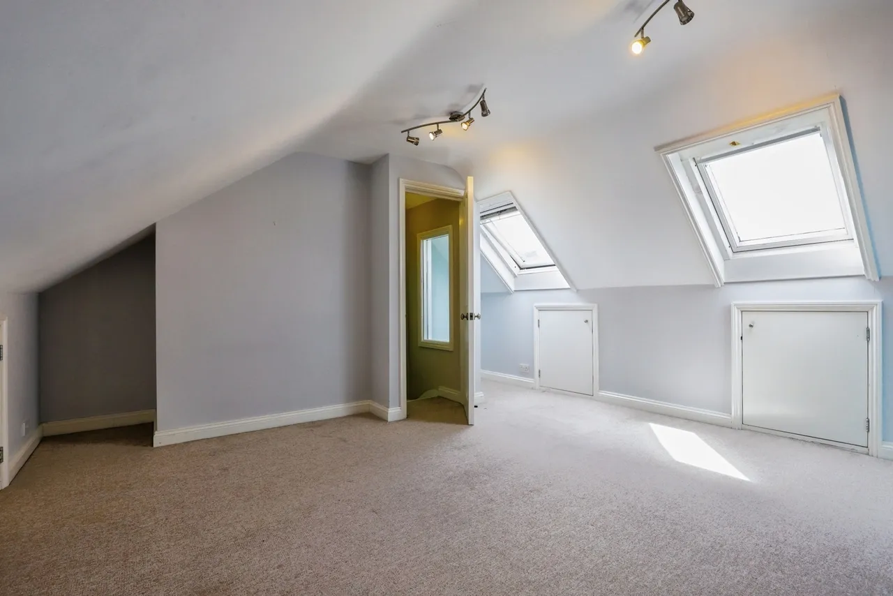 Park Road, Sittingbourne, Kent, ME10, photo 12