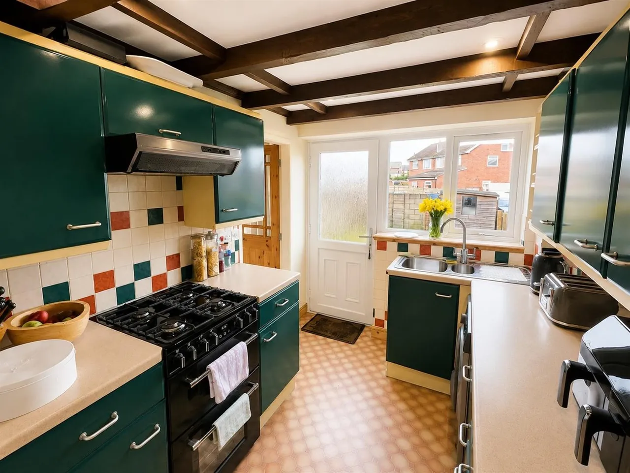 Northwold Road Eastfield, Scarborough YO11 3HG, photo 3