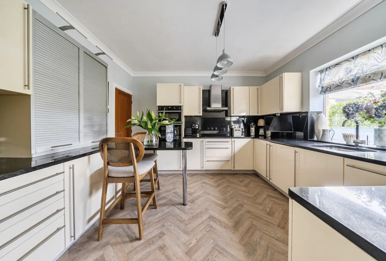Siston Common, Bristol, BS15 4NZ, photo 9