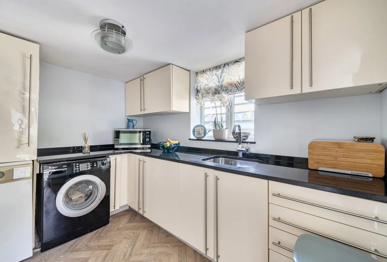 Siston Common, Bristol, BS15 4NZ, photo 12