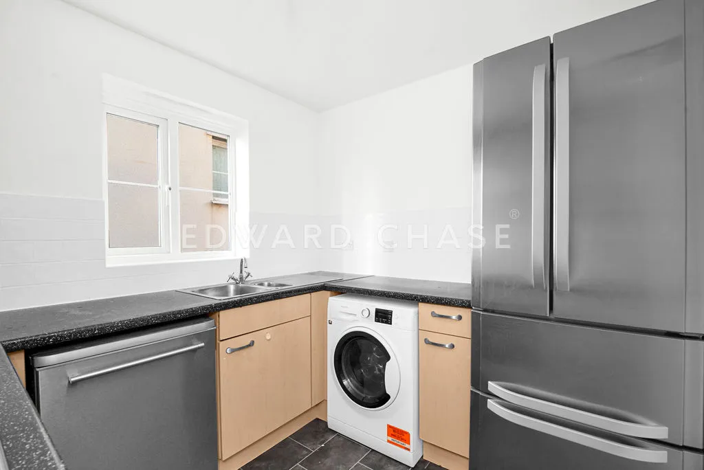 Blackthorn Road, Ilford, IG1, photo 8