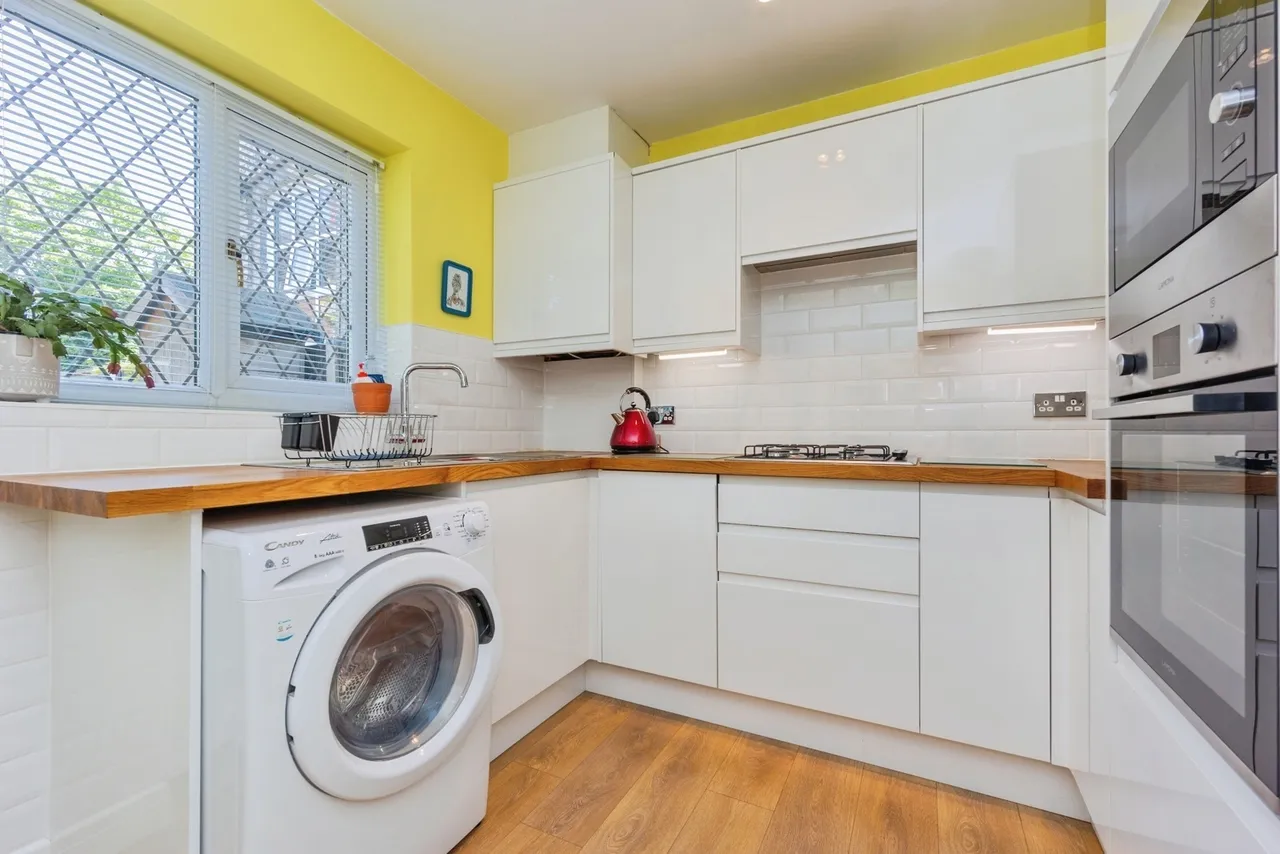 Edge Lane, Chorlton, Manchester, M21, photo 6
