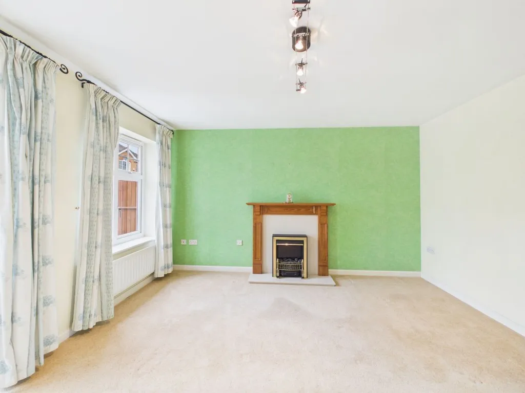 Tulip Close, Biggleswade, SG18, photo 5