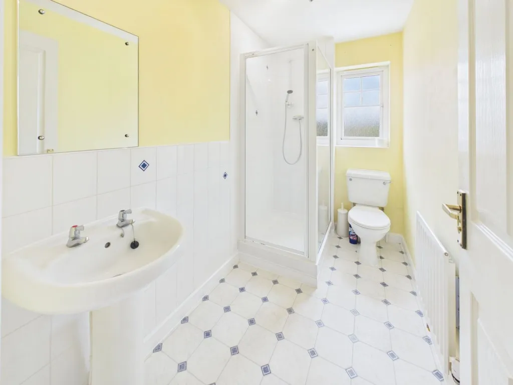 Tulip Close, Biggleswade, SG18, photo 17