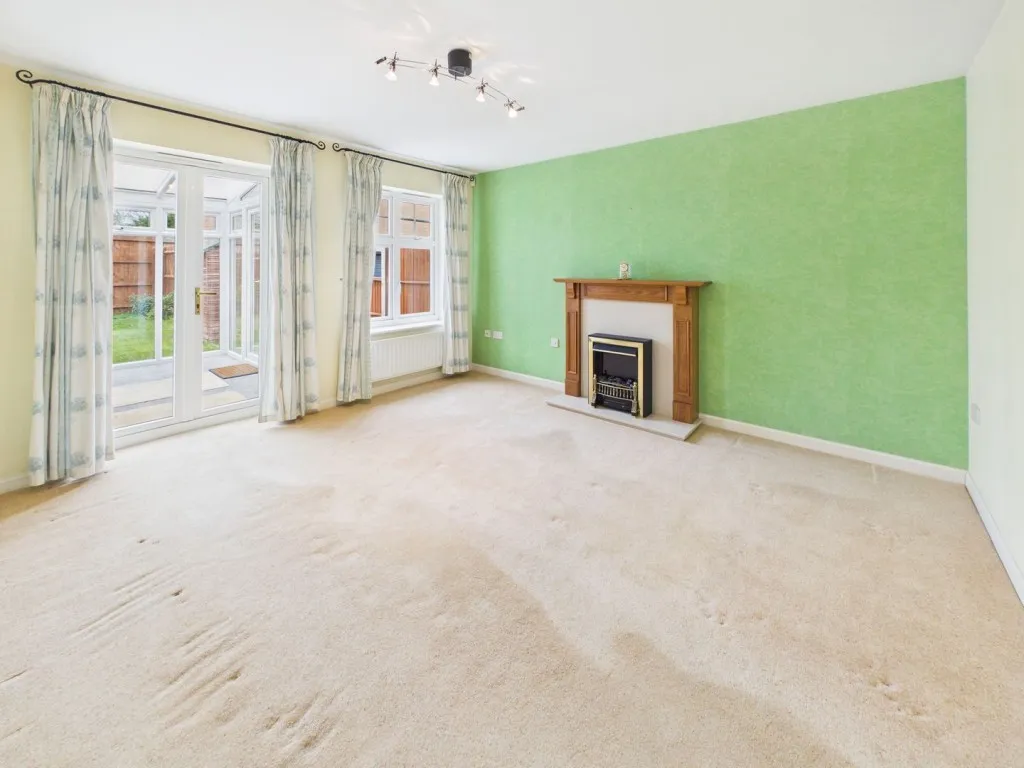 Tulip Close, Biggleswade, SG18, photo 6