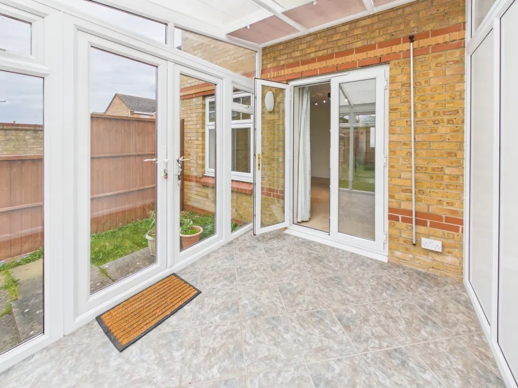 Tulip Close, Biggleswade, SG18, photo 9