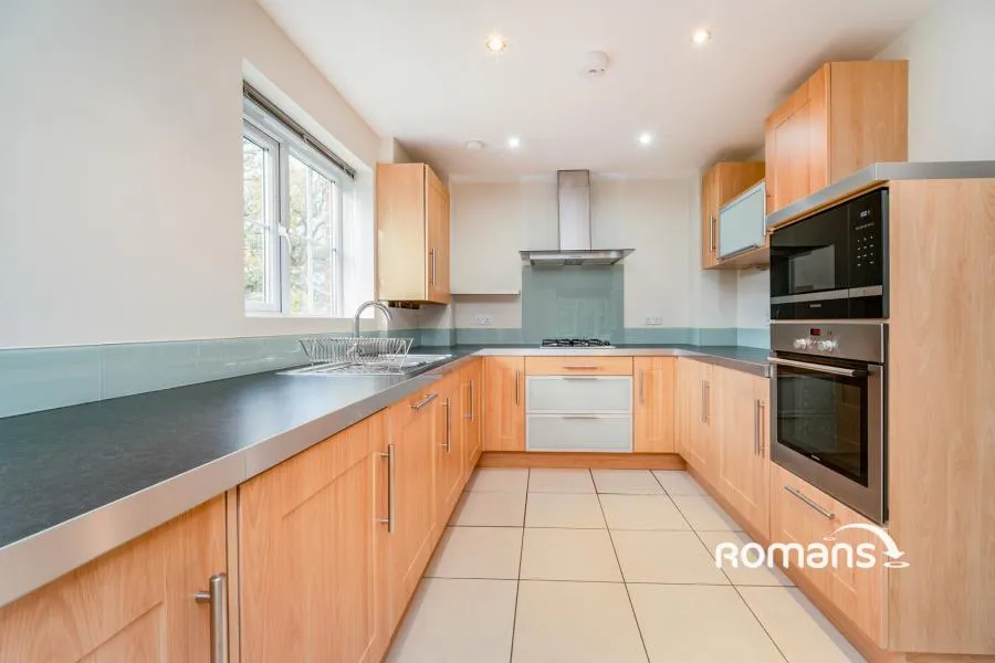 London Road, Sunningdale, SL5, photo 5