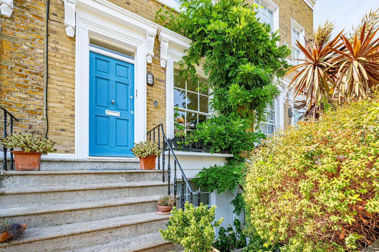 4 bed house for sale — 115a De Beauvoir Road, London