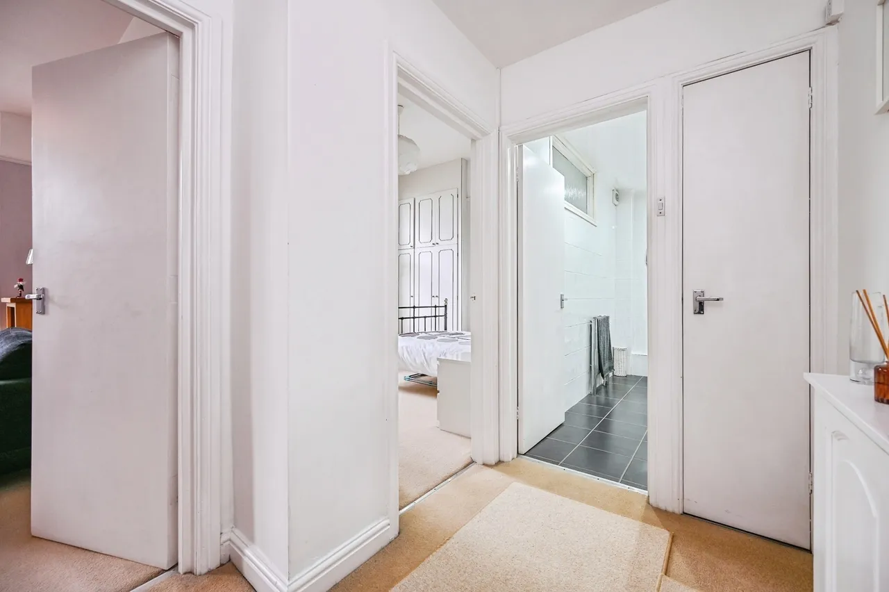 Victoria Road, Waterloo, L22, photo 8