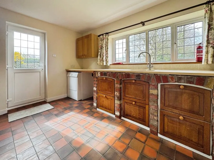 Studridge Lane, Speen, HP27, photo 4