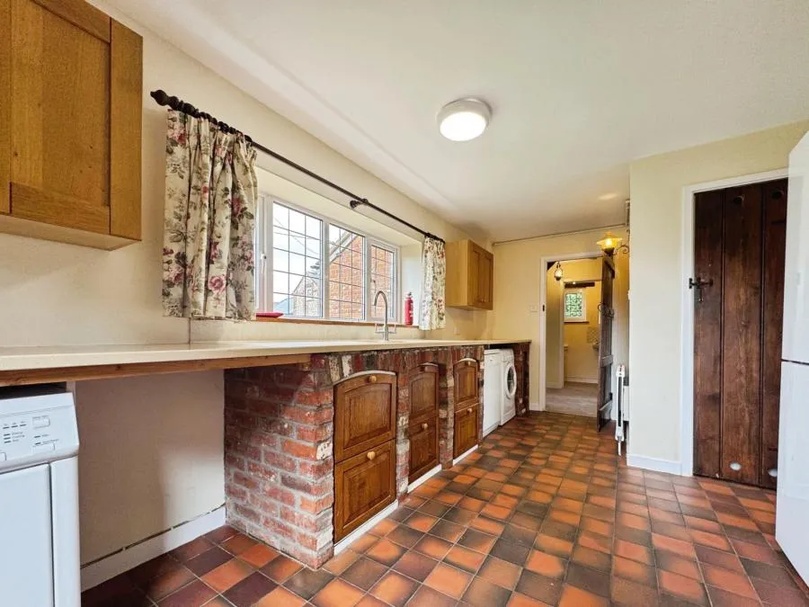 Studridge Lane, Speen, HP27, photo 5