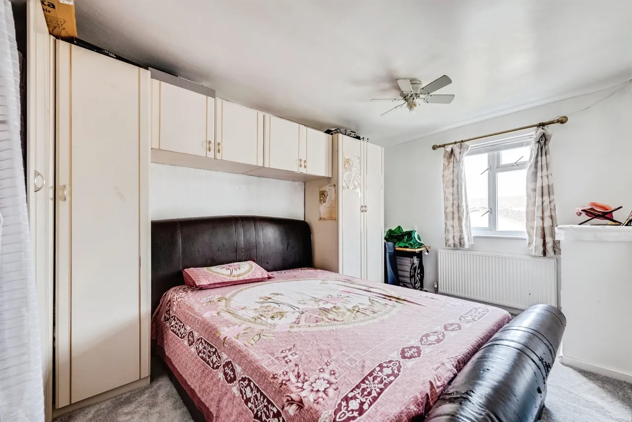 Cottington Close, Freshbrook, SN5, photo 4